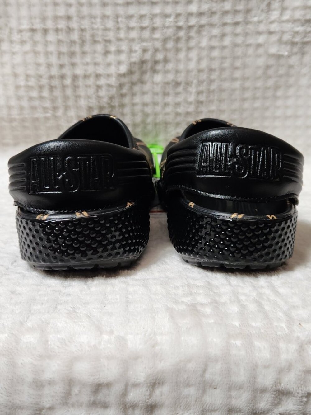 CROCS - NBA CLASSIC CLOG Unisex - Youth Boy's 3 / Girl's 5 - NEW NIB - Picture 6 of 9